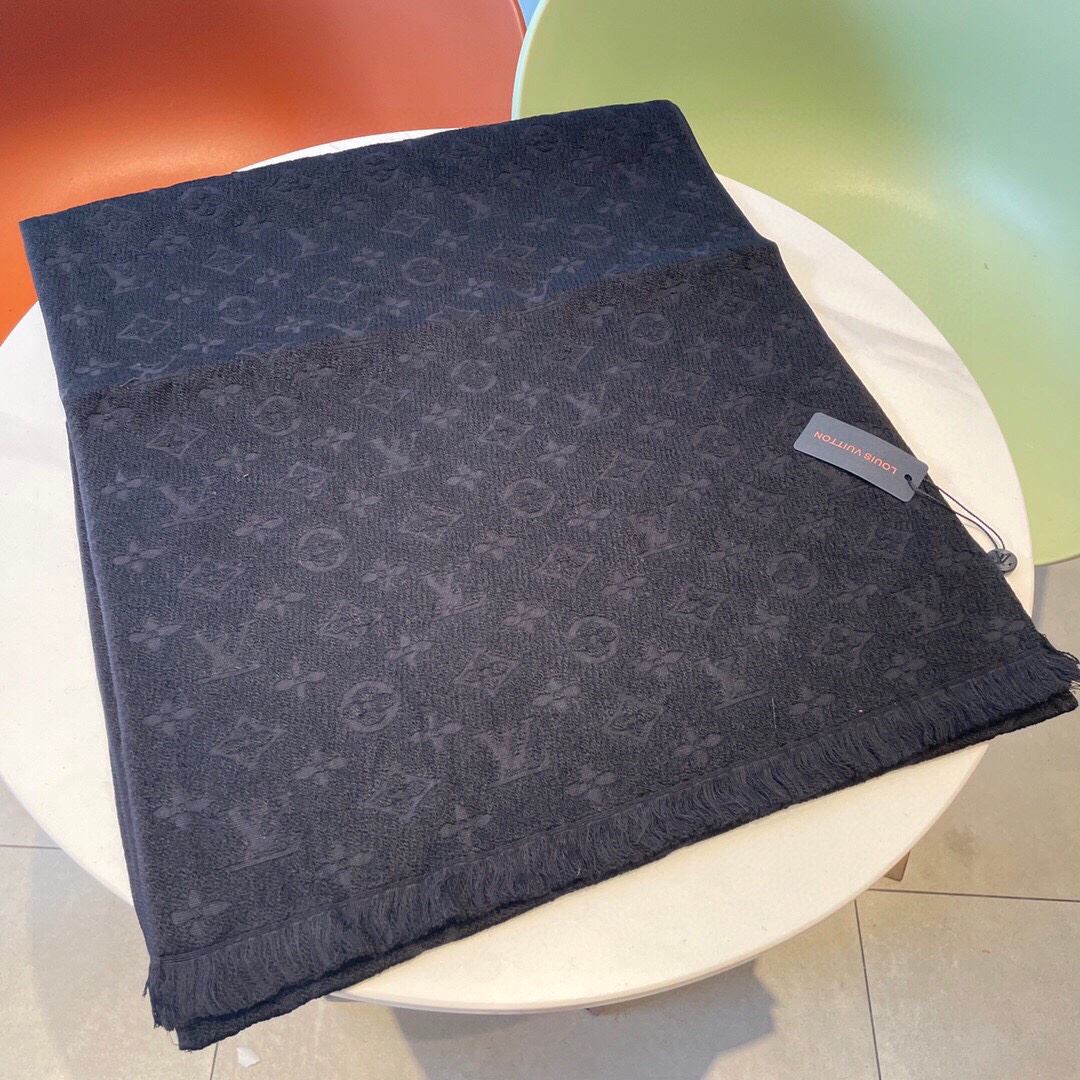 Louis Vuitton Scarf